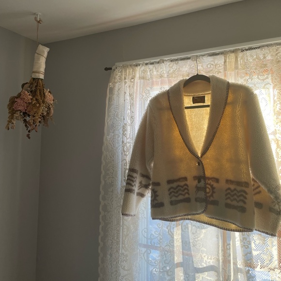 Vintage 90s Alps cardigan - Picture 2 of 2